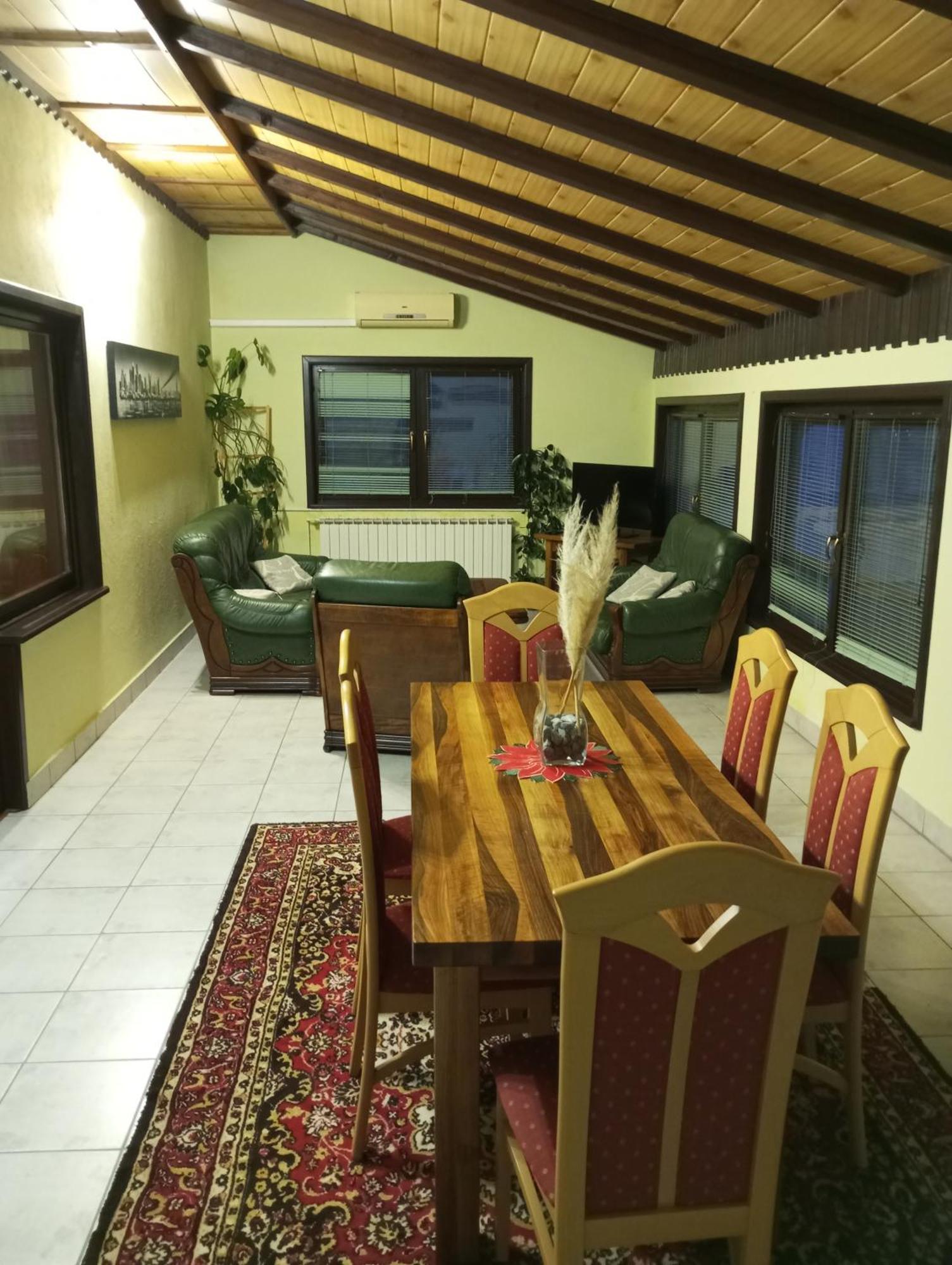 Guesthouse Pavlicic Dreznik Grad Екстер'єр фото