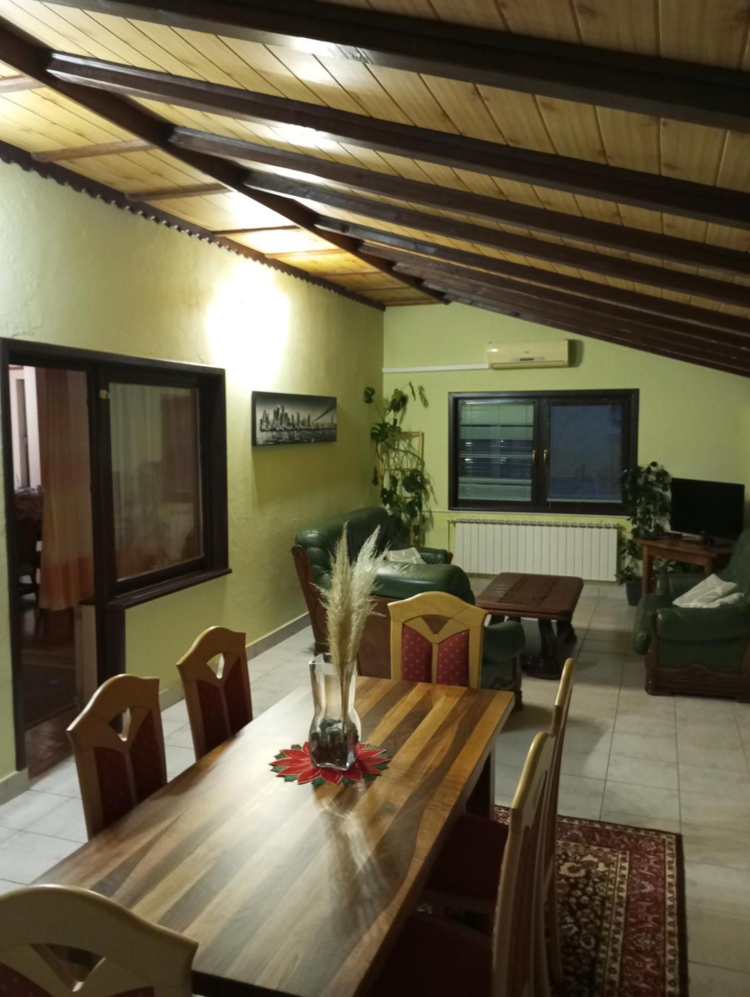 Guesthouse Pavlicic Dreznik Grad Екстер'єр фото