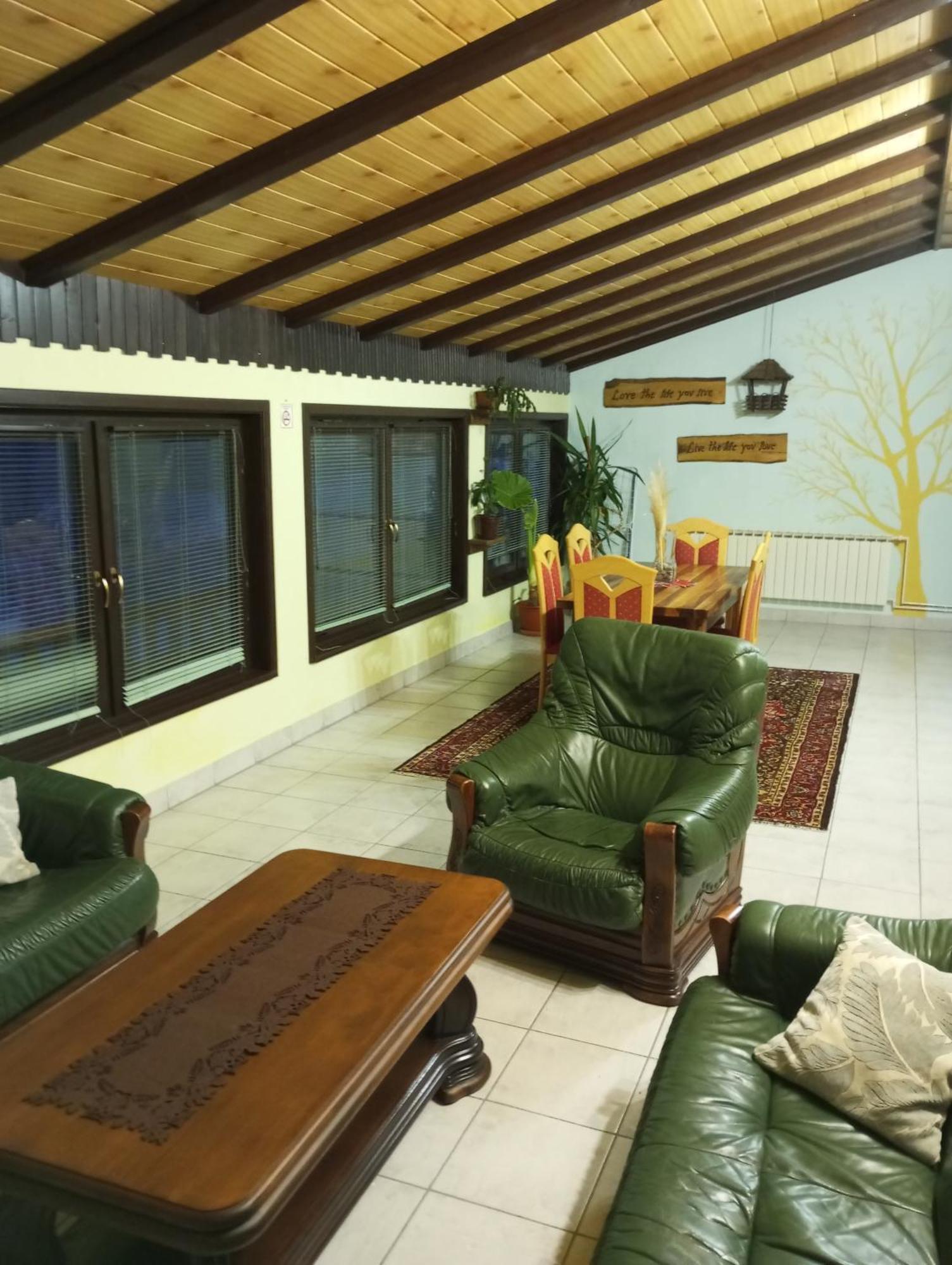 Guesthouse Pavlicic Dreznik Grad Екстер'єр фото