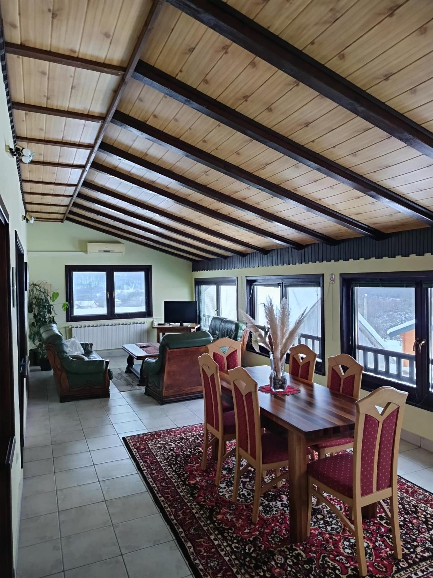 Guesthouse Pavlicic Dreznik Grad Екстер'єр фото