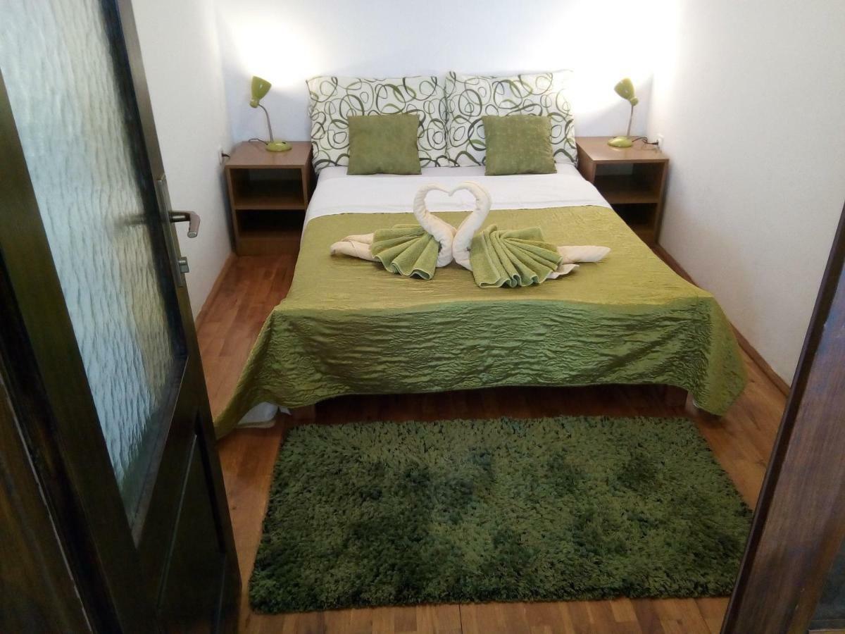 Guesthouse Pavlicic Dreznik Grad Екстер'єр фото